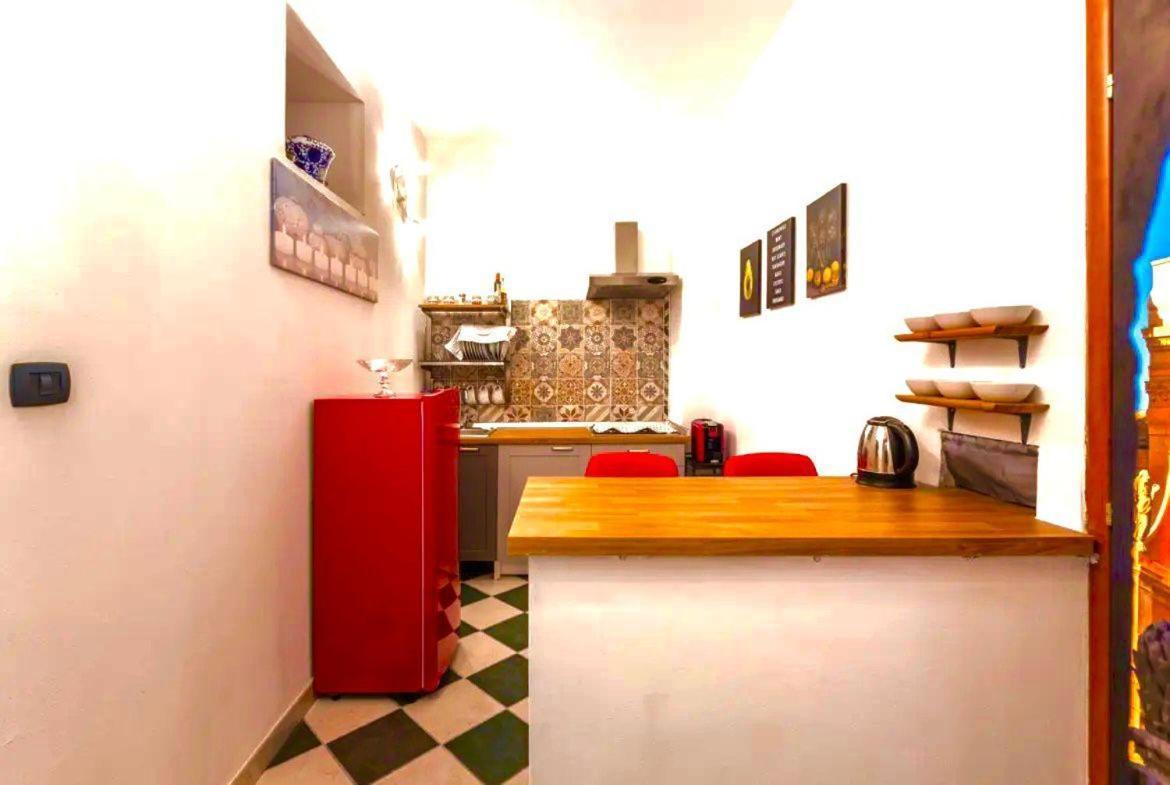 Neaiton Apartment *