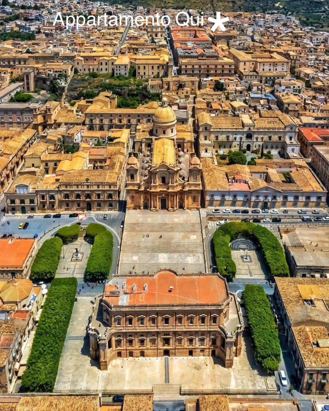 Apartment Neaiton Noto
